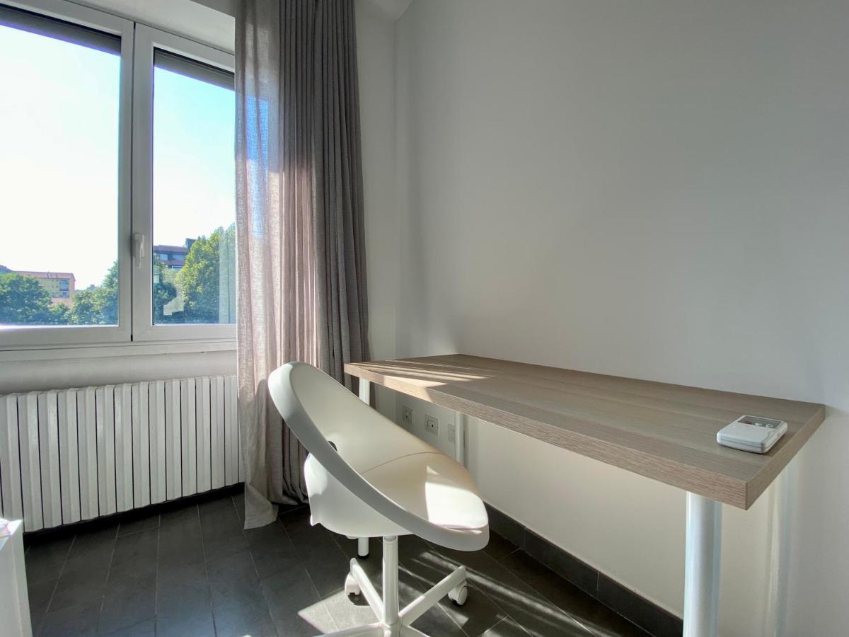 Future Apartments Bisceglie Milan Extérieur photo