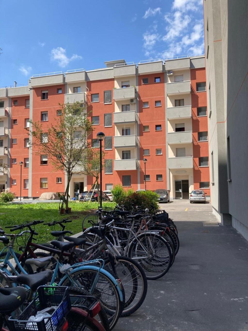 Future Apartments Bisceglie Milan Extérieur photo